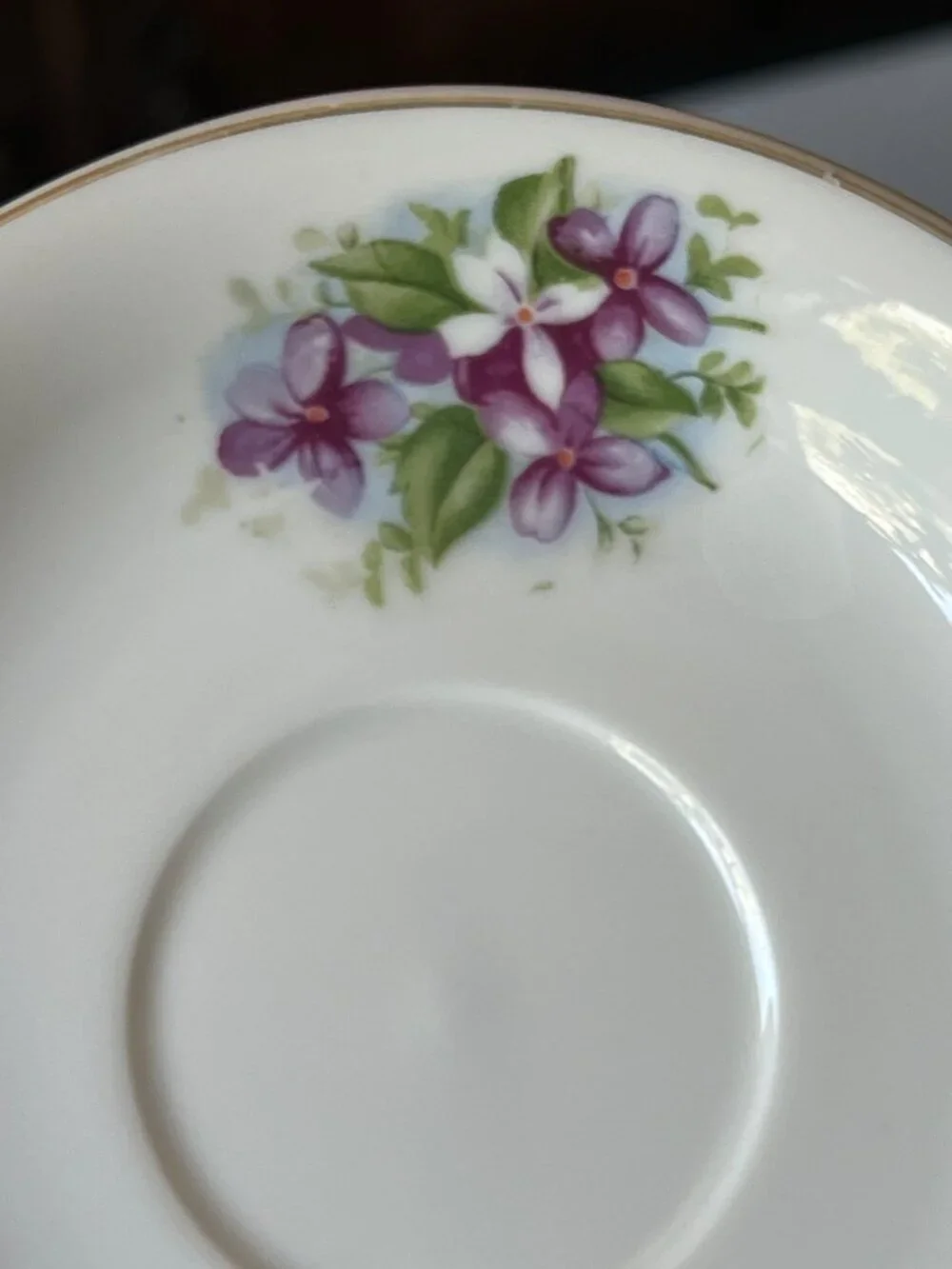 Saucer Violets Porcelain Gold Rim 5.5